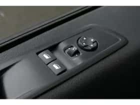 Opel Vivaro (2024) thumbnail 15