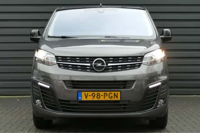 Opel Vivaro (2024) thumbnail 4