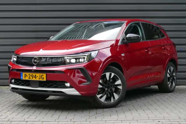Opel Grandland (2022) thumbnail 1