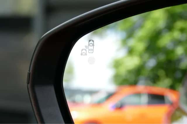 Opel Grandland (2022) thumbnail 11