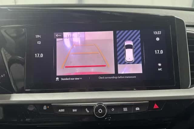 Opel Grandland (2022) thumbnail 14