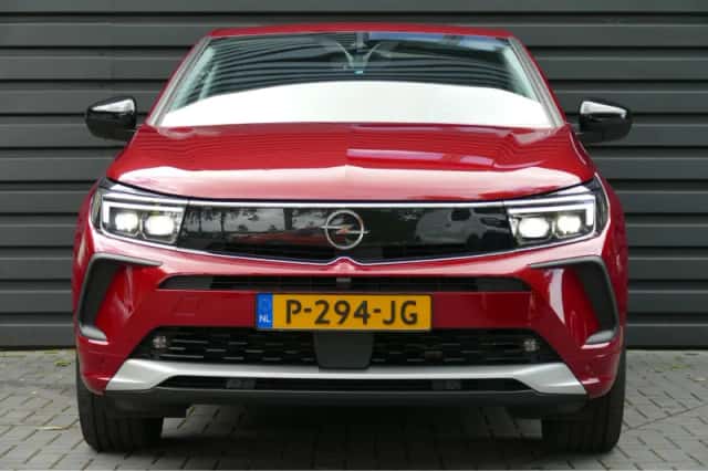 Opel Grandland (2022) thumbnail 4
