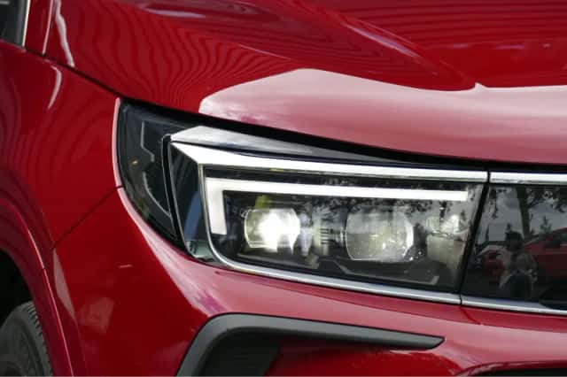 Opel Grandland (2022) thumbnail 10