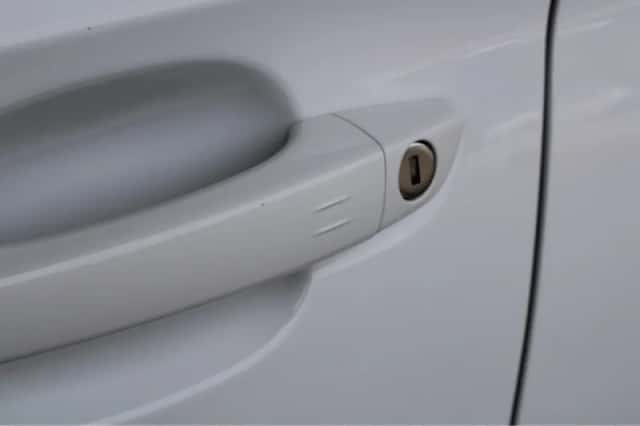 Opel Grandland (2023) thumbnail 16