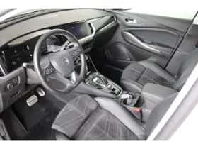 Opel Grandland (2023) thumbnail 17