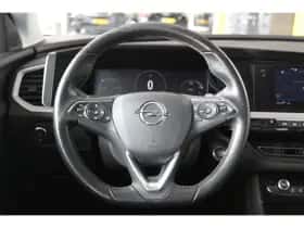Opel Grandland (2023) thumbnail 23