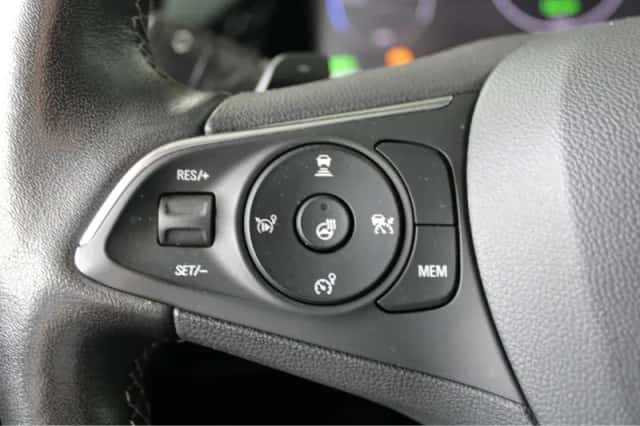 Opel Grandland (2023) thumbnail 29