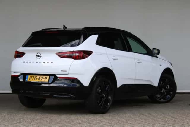 Opel Grandland (2023) thumbnail 6
