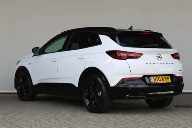 Opel Grandland (2023) thumbnail 8