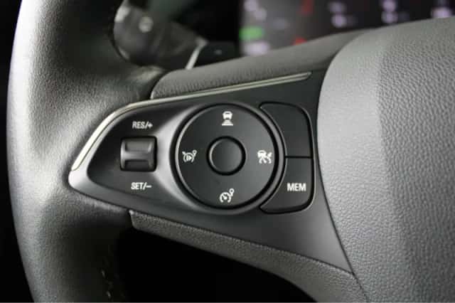 Opel Grandland (2022) thumbnail 27