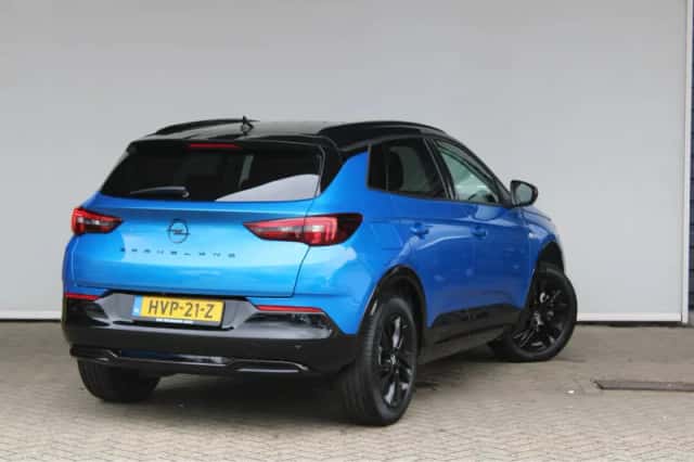 Opel Grandland (2022) thumbnail 4