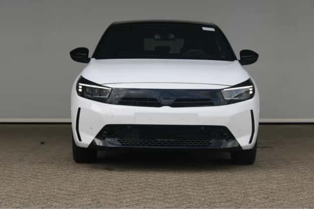Opel Corsa (2025) thumbnail 2