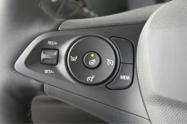 Opel Corsa (2025) thumbnail 18