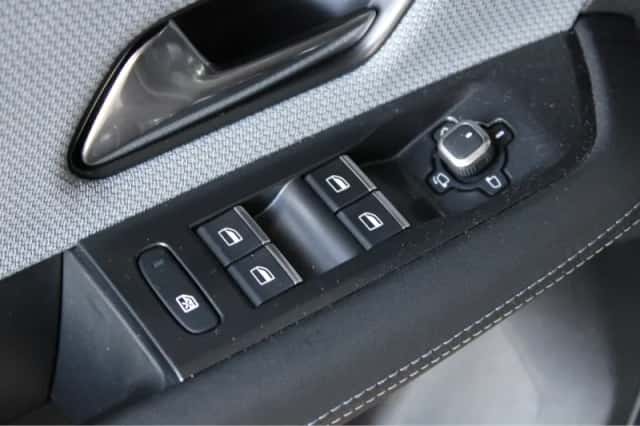 Opel Grandland (2024) thumbnail 17