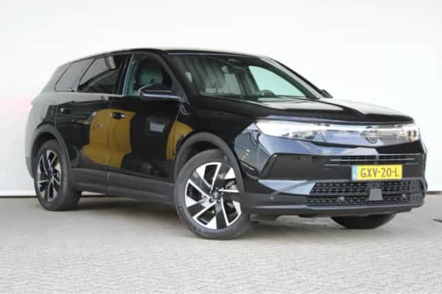 Opel Grandland (2024) thumbnail 3