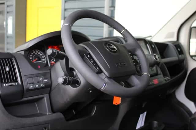Opel Movano (2024) thumbnail 9