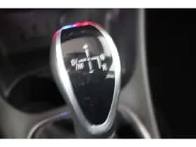 Opel Corsa (2018) thumbnail 24