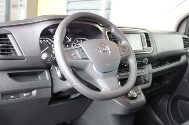 Opel Vivaro (2024) thumbnail 9