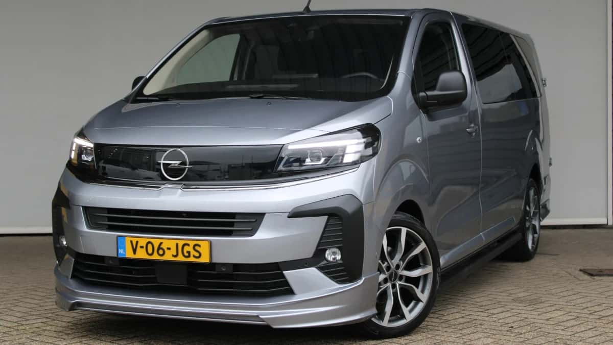 Opel Vivaro (2024) — foto 1