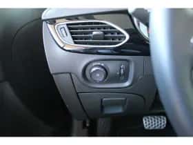 Opel Astra (2018) thumbnail 26