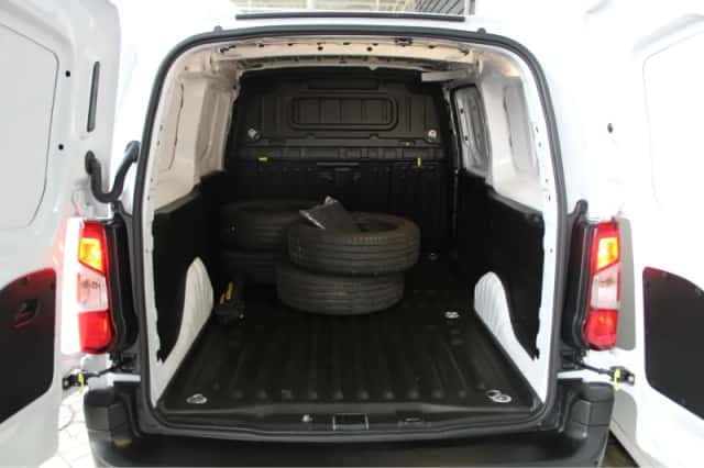 Opel Combo (2024) thumbnail 12