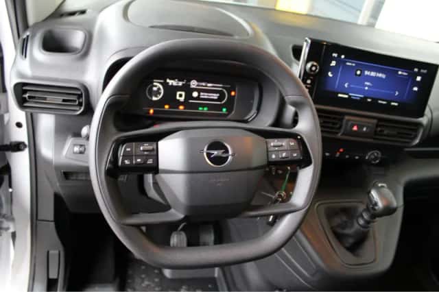Opel Combo (2024) thumbnail 16