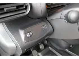 Opel Combo (2024) thumbnail 17