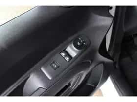 Opel Combo (2024) thumbnail 18
