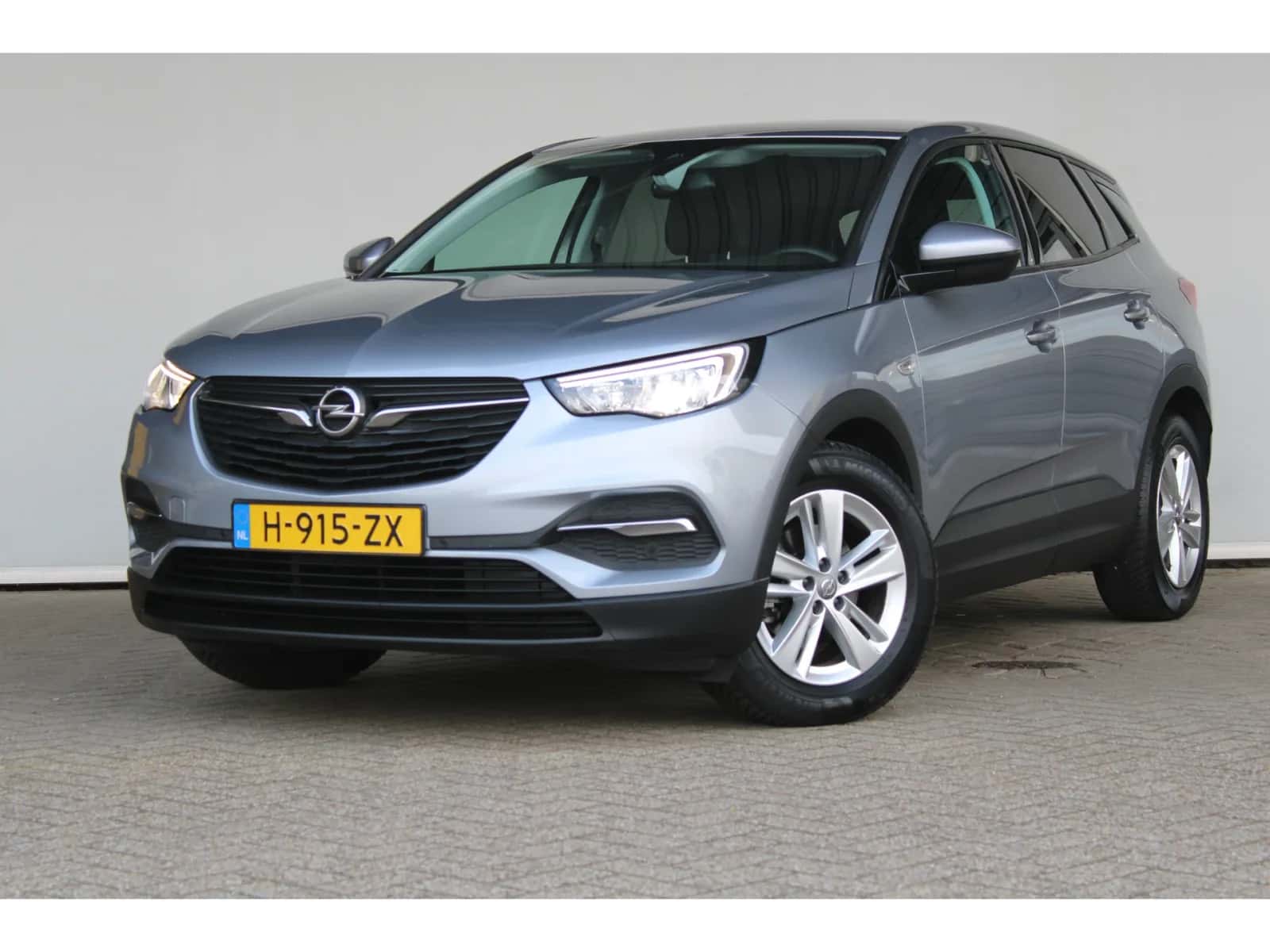 Opel Grandland X (2020) — foto 1