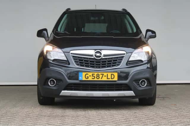 Opel Mokka (2016) thumbnail 2