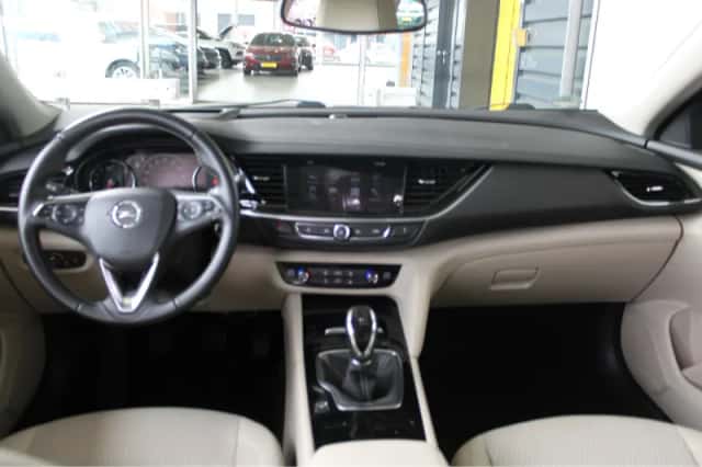 Opel Insignia Sports Tourer (2018) thumbnail 15
