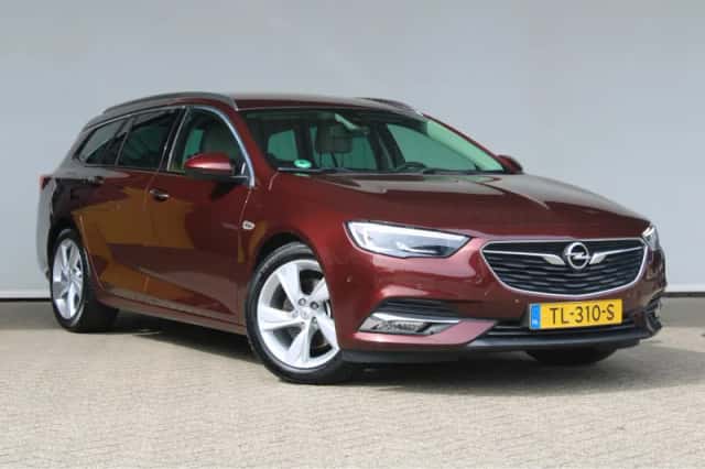 Opel Insignia Sports Tourer (2018) thumbnail 3