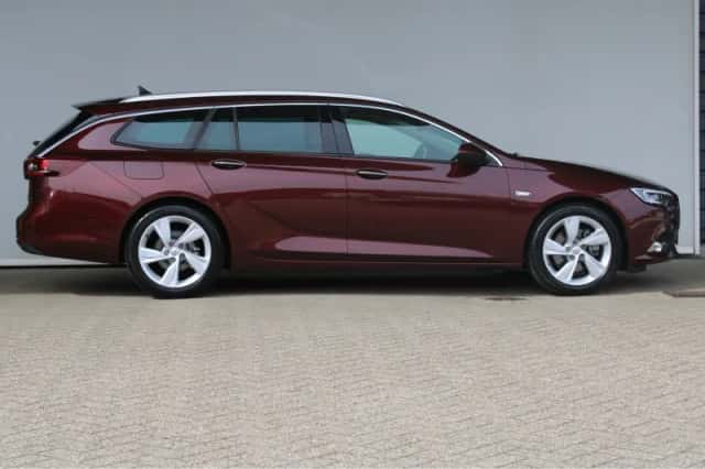 Opel Insignia Sports Tourer (2018) thumbnail 4