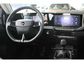 Opel Astra (2023) thumbnail 15