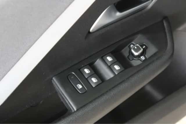 Opel Astra (2023) thumbnail 17
