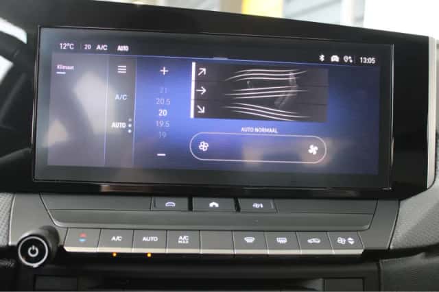 Opel Astra (2023) thumbnail 26