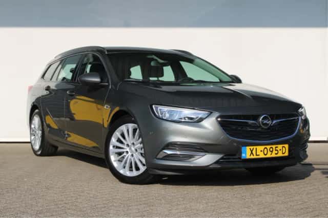 Opel Insignia Sports Tourer (2019) thumbnail 3