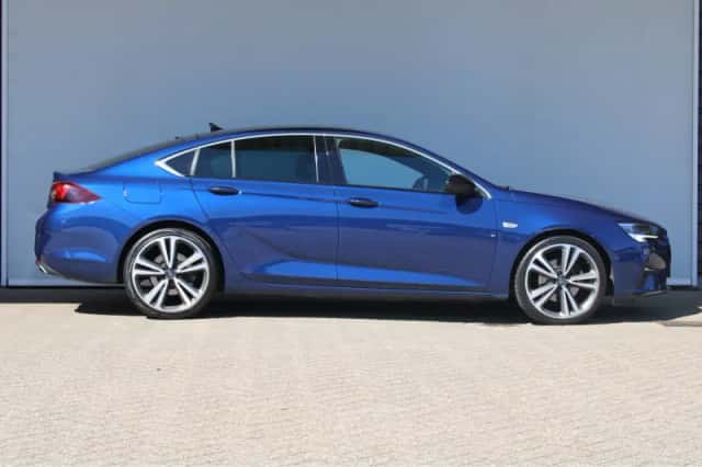 Opel Insignia Grand Sport (2020) thumbnail 4