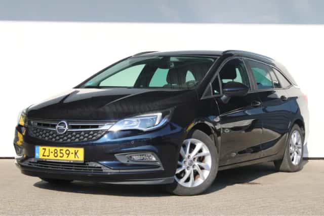 Opel Astra Sports Tourer (2019) thumbnail 1