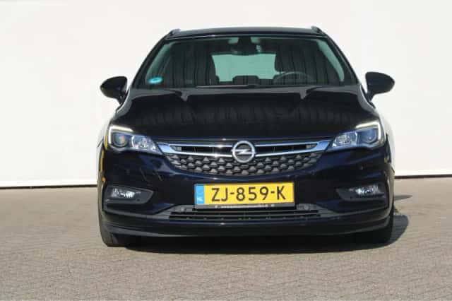 Opel Astra Sports Tourer (2019) thumbnail 2