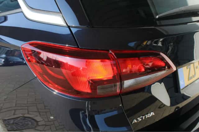 Opel Astra Sports Tourer (2019) thumbnail 11