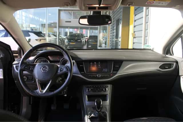 Opel Astra Sports Tourer (2019) thumbnail 14