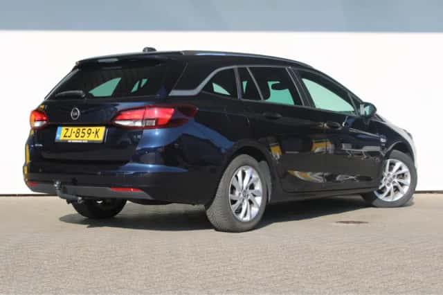 Opel Astra Sports Tourer (2019) thumbnail 5