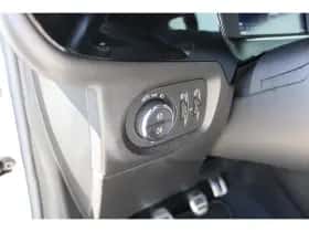 Opel Corsa (2021) thumbnail 17