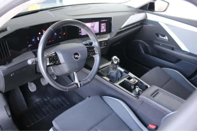 Opel Astra Sports Tourer (2023) thumbnail 12
