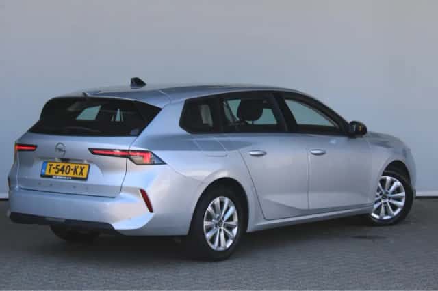 Opel Astra Sports Tourer (2023) thumbnail 5