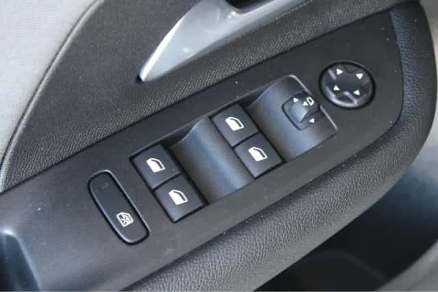 Opel Mokka (2025) thumbnail 17