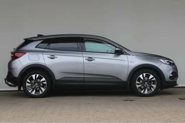 Opel Grandland X (2019) thumbnail 4