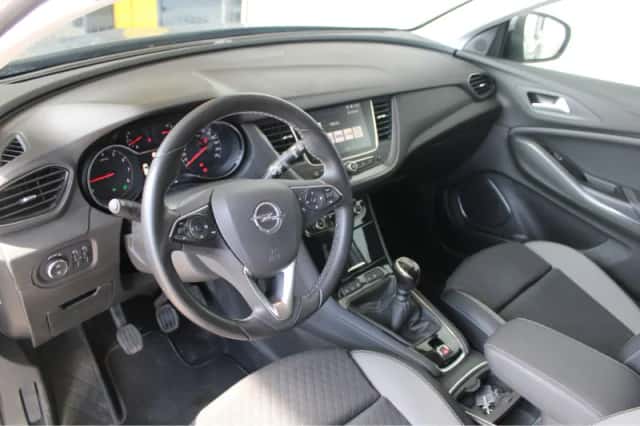Opel Grandland X (2019) thumbnail 4