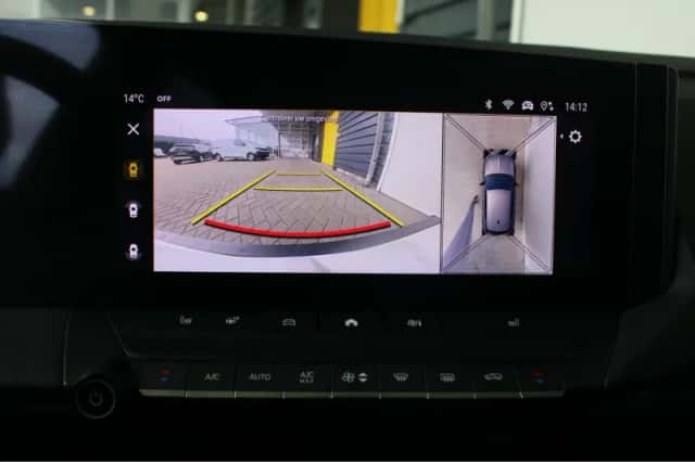 Opel Astra (2023) thumbnail 26